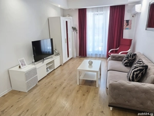 Închiriez apartament 2 camere Cosmopolis