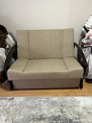 vand canapea lemn extensibila