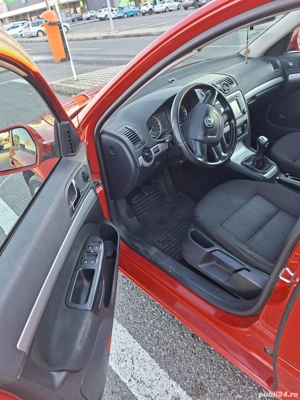 Skoda Octavia 2012  - imagine 4