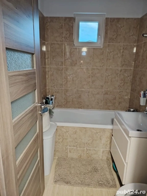 Vand apartament 3 camere plus garaj gura campului decomandate - imagine 5