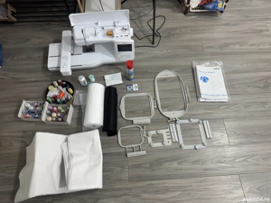 Masina de brodat Brother Innov-is NV880E - imagine 2