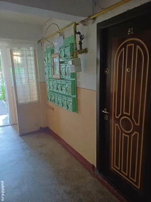 schimb apartament cu casă!!