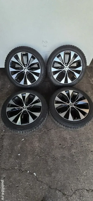 Jante 5x112 originale Skoda Superb Anvelope 235 45 18