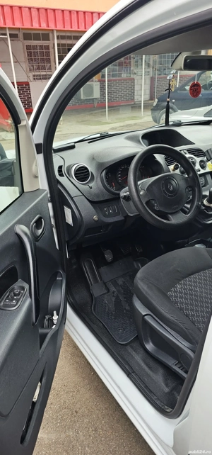 Vand Renault Kangoo 2012 black edition - imagine 5