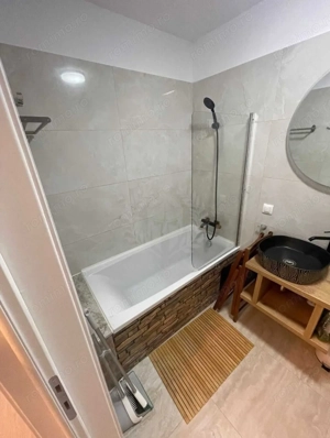 2 CAMERE / WHITE TOWER / MOBILAT SI UTILAT / BULEVARDUL BUCURESTI - imagine 6