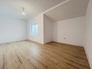 Duplex 3 camere, P+E, 91 mp utili, 250mp teren - Mosnita Veche - imagine 5