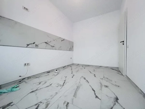 Duplex 3 camere, P+E, 91 mp utili, 250mp teren - Mosnita Veche - imagine 10