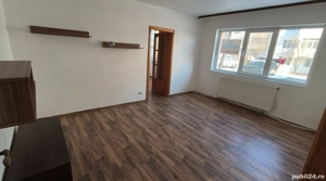 Vand Schimb Apartament 2 Cam. Parter Central Cabinet Spatiu Comer. !!! - imagine 3