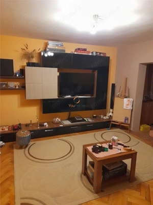 Decomandat cu Centrala Torontalului