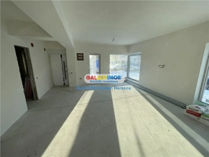 Vila P+1 cu Pompa de caldura ,Panouri Fotovoltaice si Baterie Stocare - imagine 8