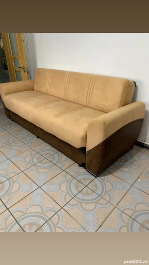 Vând canapea extensibila 3 locuri