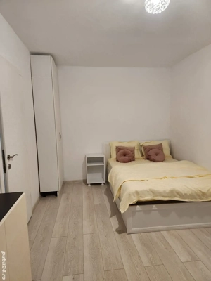 Regim hotelier sau cu ora, cu loc de parcare gratuit aproape de UVVG si judetean,self check in