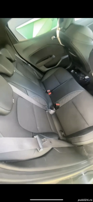 Clio V initiale Paris - imagine 7