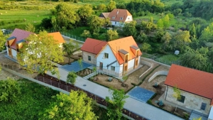 0% COMISION 3 Case individuale,  199 mp utili,  teren 533 mp, sat Gheorgheni