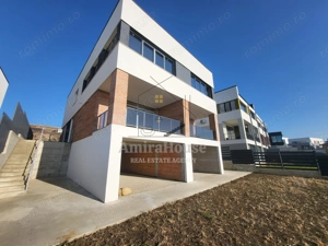 Casa tip dulpex 160 mp, teren 280 mp, parcare Iris