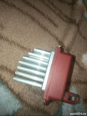 Am dezmembrat Seat Cordoba 2001  - imagine 5