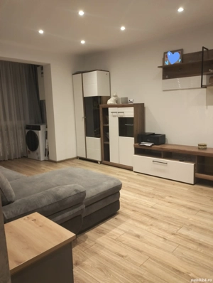 apartament 3 camere. 