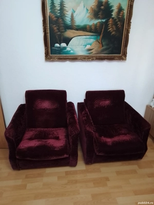 Vând canapea extensibila cu lada și 2 Fotolii 