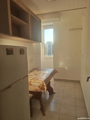 Privat, vând apartam 2 cam, 65000 euro, Hipodrom, zona Cedonia - imagine 5