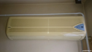 Aer conditionat AUX 9000BTU   vechi, folosit. - imagine 3
