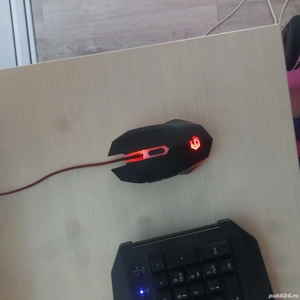 Vând pc cu carcasă nouă  - imagine 4