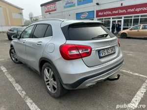 Mercedes GLA  4matic - imagine 4