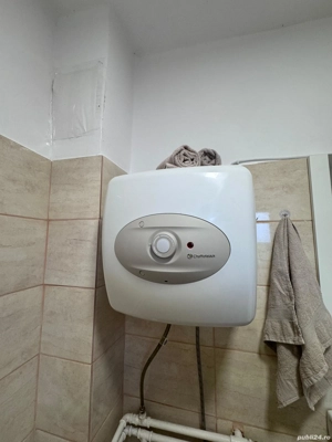 Vând casă cu teren generos (2000 mp) în Băneasa, jud. Constanța   2 intrări separate - imagine 2