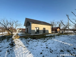 Casa spatioasa si luminoasa, proprietar - imagine 2