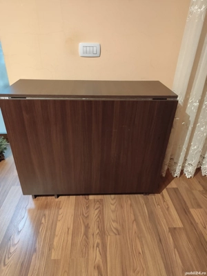 Masa plianta cu 6 scaune