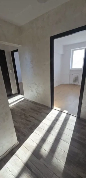 Apartament 3 camere Doamna Ghica,2 balcoane,renovat integral,decomanda - imagine 3