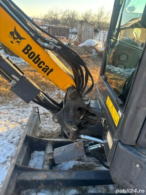 Miniescavator Bobcat E26 - imagine 5