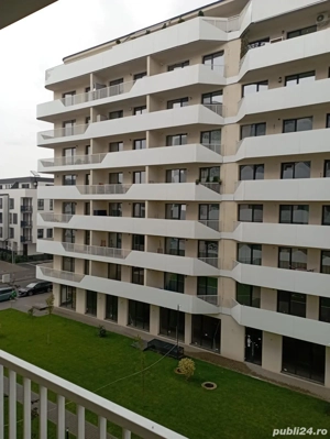 Pf închiriez apartament în Floresti