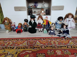 Papusi si clovni din portelan