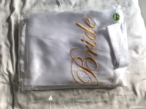  Camasa de noapte pentru nunta, din matase, brodata, marime M - imagine 4