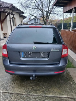 Skoda Octavia, an 2010, 1.6 TDI - imagine 4