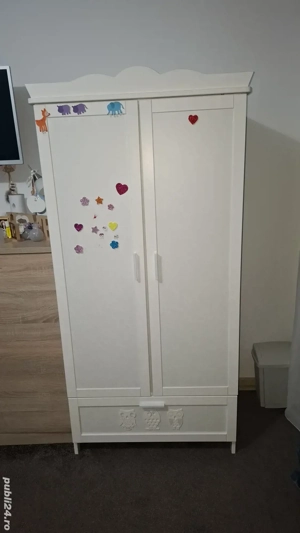 Mobila camera copilului