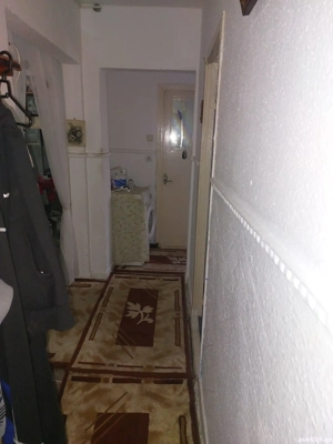 Apartament 4 camere zona sud Navodari - imagine 4