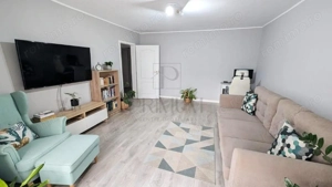 DAMBOVITA | 3 CAM | DECOMANDAT | ETJ.1 | 2 BAI | 2 BALCOANE | BOXA | CENTRALA | RENOVAT