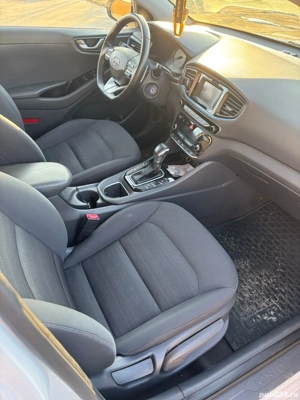 Vand Hyundai Ioniq Hybrid Motor 1.6 benzina + electric an 2019 - imagine 7