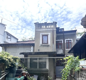 Casa de vânzare S+P+1+M pe  Titu Maiorescu nr9 Moșilor  obor 