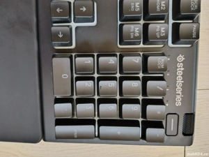 Tastatura SteelSeries Apex 3 RGB Gaming Keyboard   10-Zone RGB Illumination IP32  - imagine 2