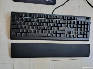 Tastatura SteelSeries Apex 3 RGB Gaming Keyboard   10-Zone RGB Illumination IP32 