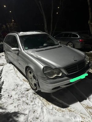 Vand Mercedes c-class w203 benzină, 293000 km