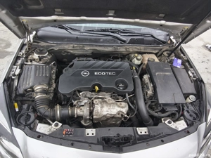 Vand Opel insignia 4x4  - imagine 8