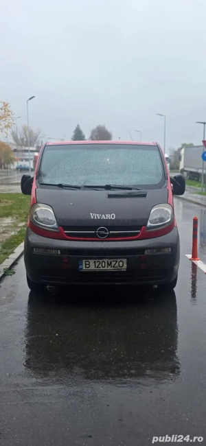 Vând opel vivaro 1.9