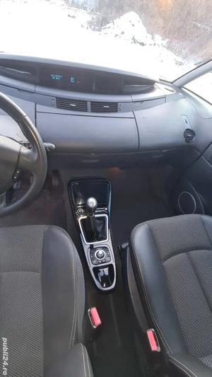 Renault Grande Espace 7locuri an 2012 2.0l diesel - imagine 9