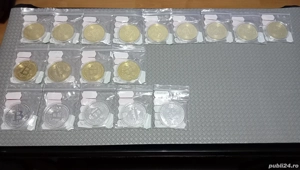 Monedă Crypto Bitcoin Din Metal Aurie, Argintie Second-Hand