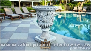 Vază ornament cu picior, gri patinat, model V1. - imagine 3