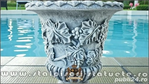 Vază ornament cu picior, gri patinat, model V1. - imagine 4