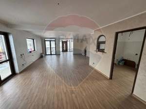 Casa  si  teren zona Balaurul - imagine 6